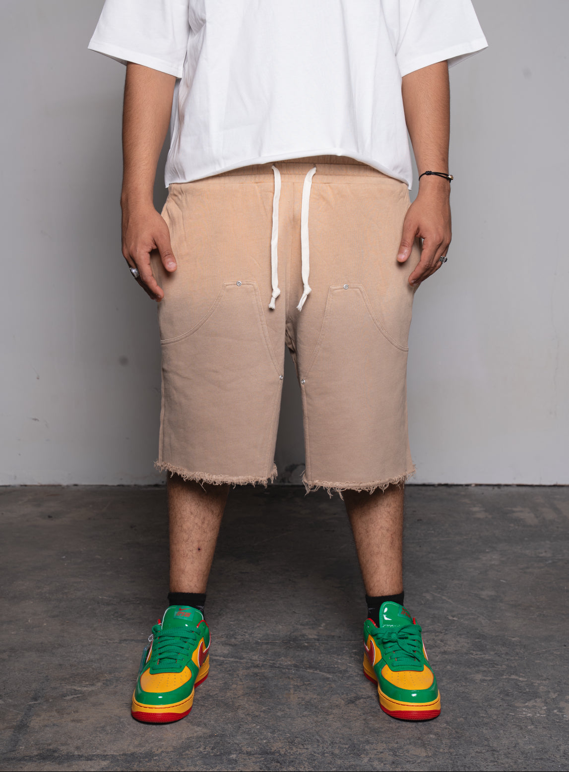 ハーフ・ショートパンツ No.1273 check carpenter banding SHORTS Wide Leg Carpenter Shorts (Sun Faded Beige) – CHERRY LA
